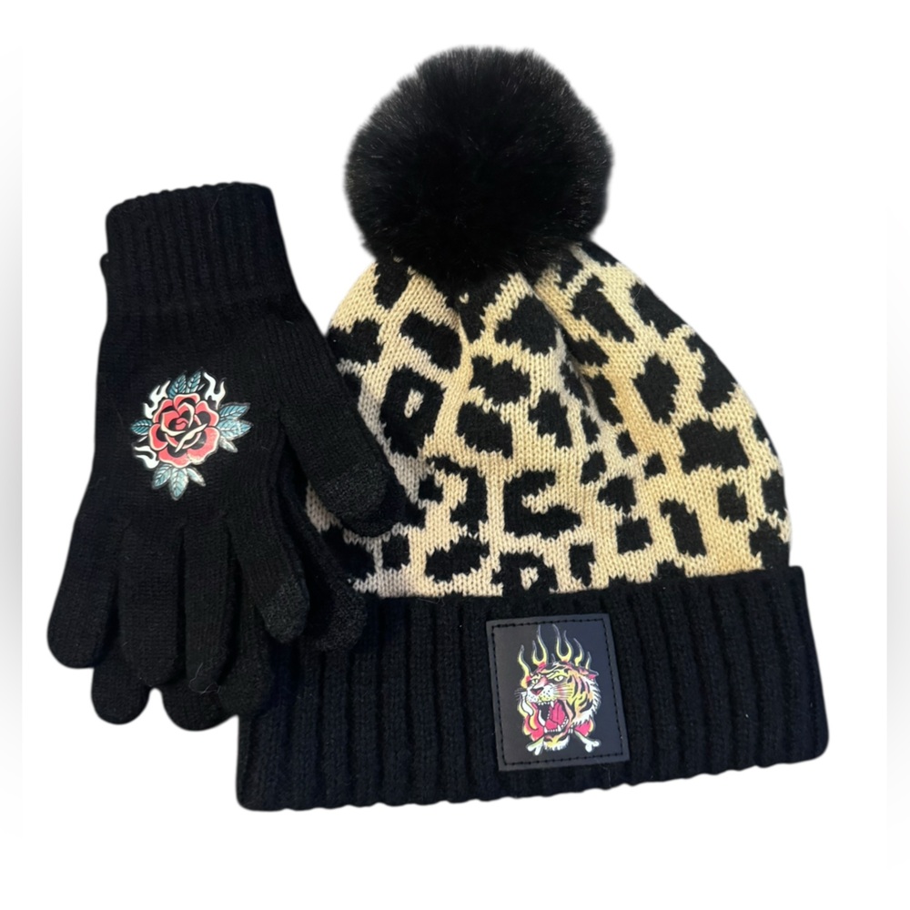 Ed Hardy Leopard Print Beanie and Glove Set - Black and Cream